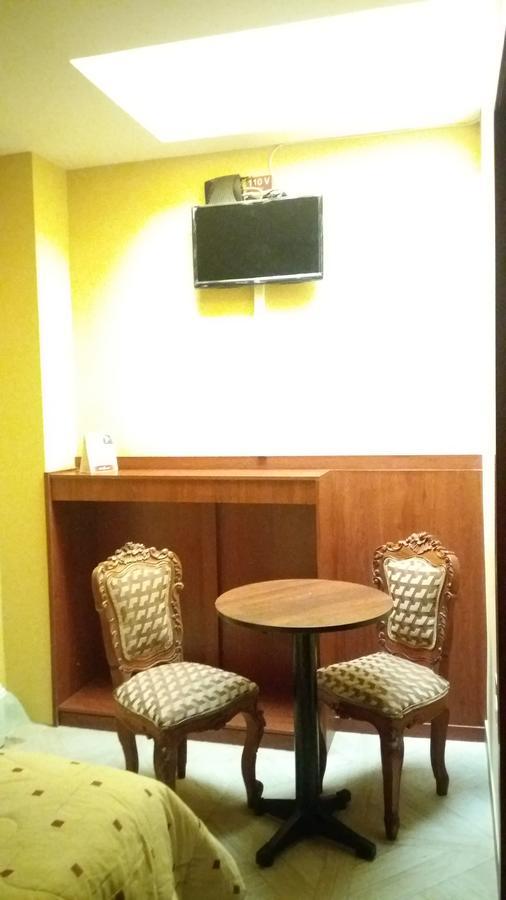 Hotel Saint Thomas Quito Eksteriør billede